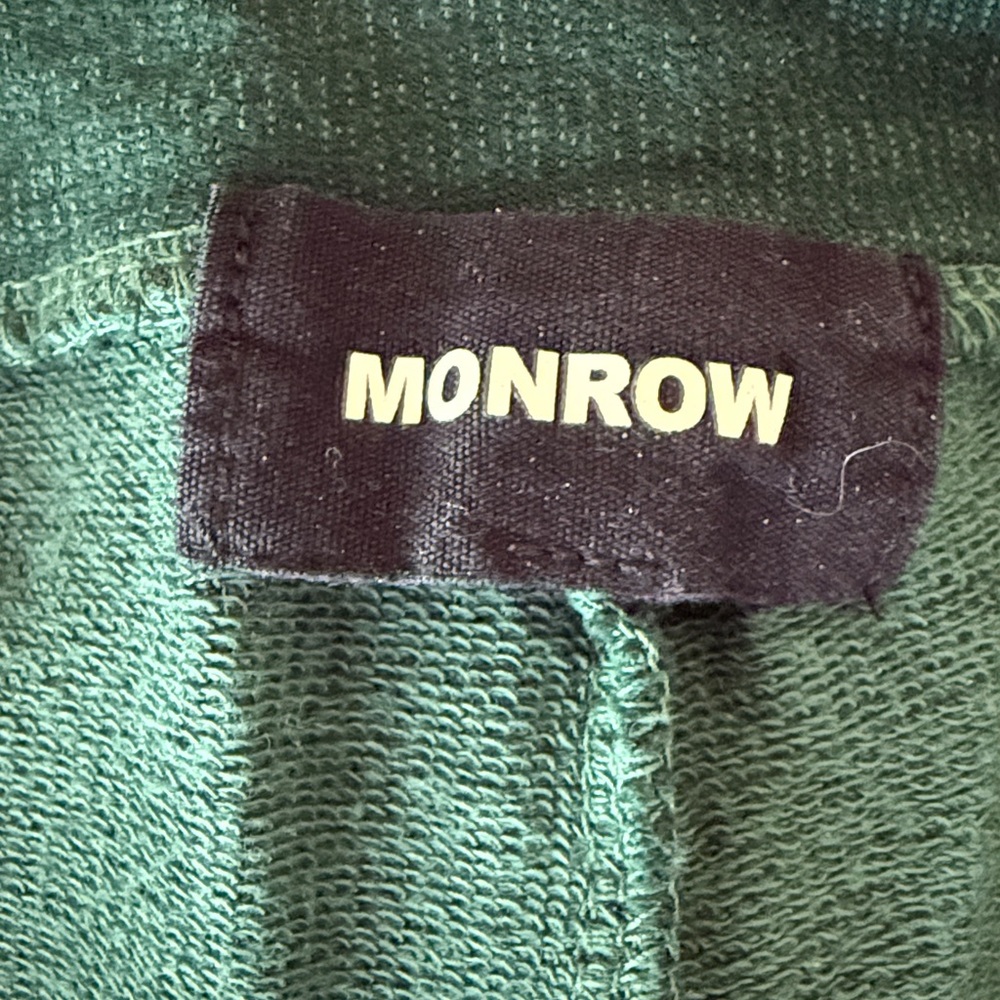 Monrow - Picture 3 of 6